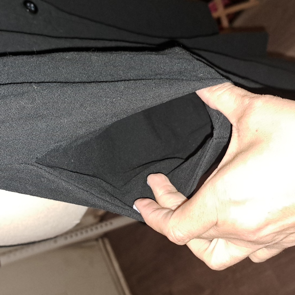 NWOT ROMPER - Picture 3 of 8